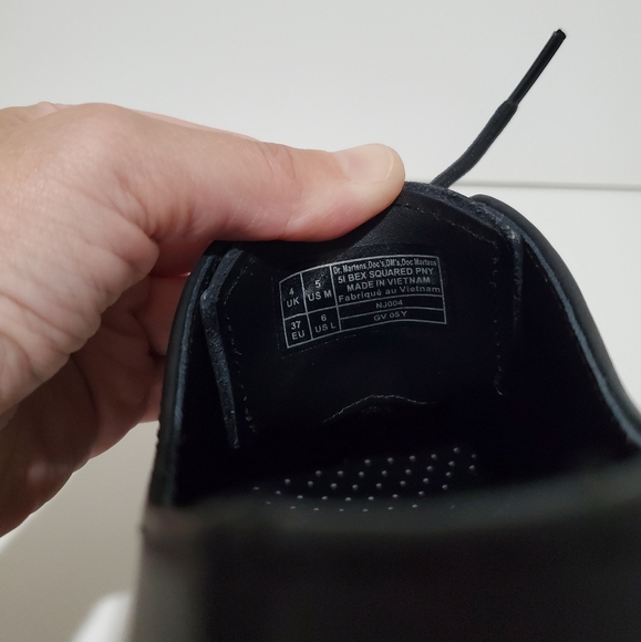 Dr. MARTENS 5-EYE BEX SQUARE TOE HAIR-ON & LEATHER SHOES SIZE 6 - Picture 13 of 13